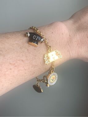 Danbury Mint Pittsburgh Steelers Charm Bracelet Gold Filled NFL Collectible